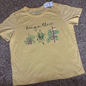 Zoe + Liv Yellow Plants “Hang In There” Short Sleeve yellow T-Shirt Size XL NWT